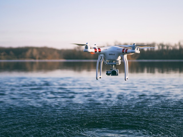 drone-2586622_640.jpg